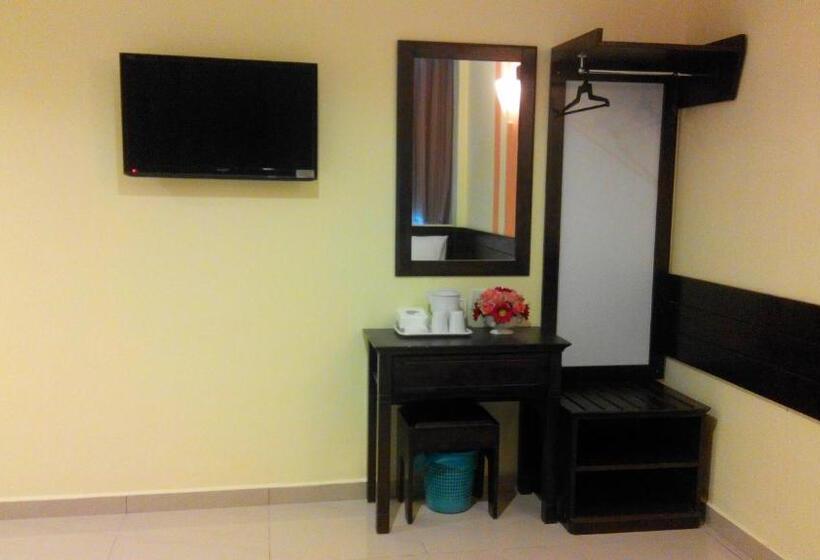 Sun Inns Hotel Pasir Penambang