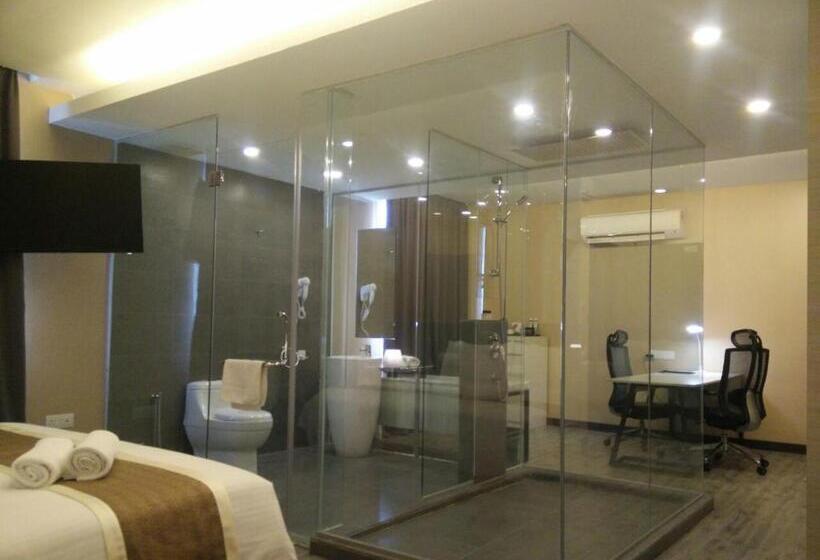 The Leverage Business Hotel Skudai