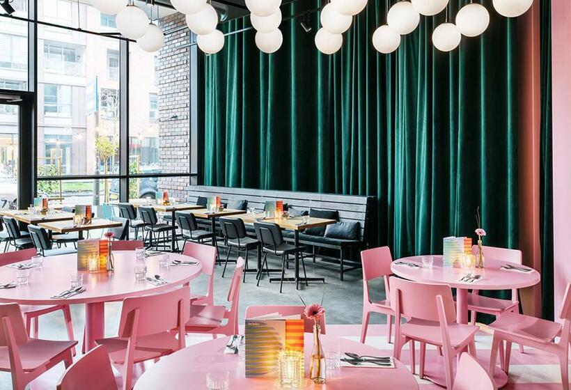 هتل The Social Hub Groningen