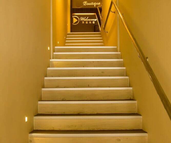 فندق Tropicana Boutique