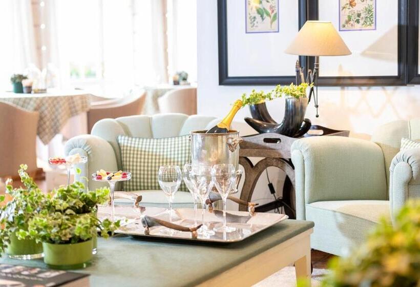 ホテル Villa Bonomo Charme