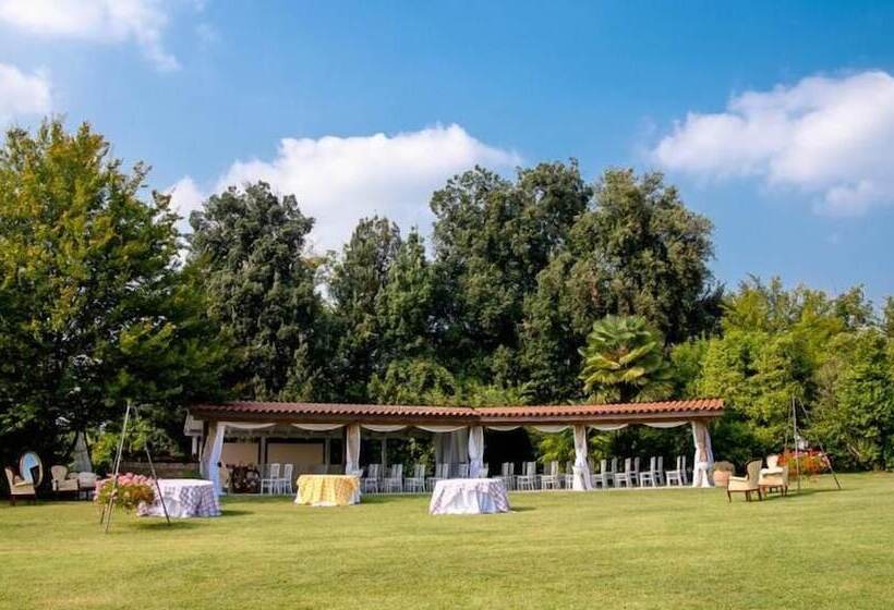 ホテル Villa Borghi