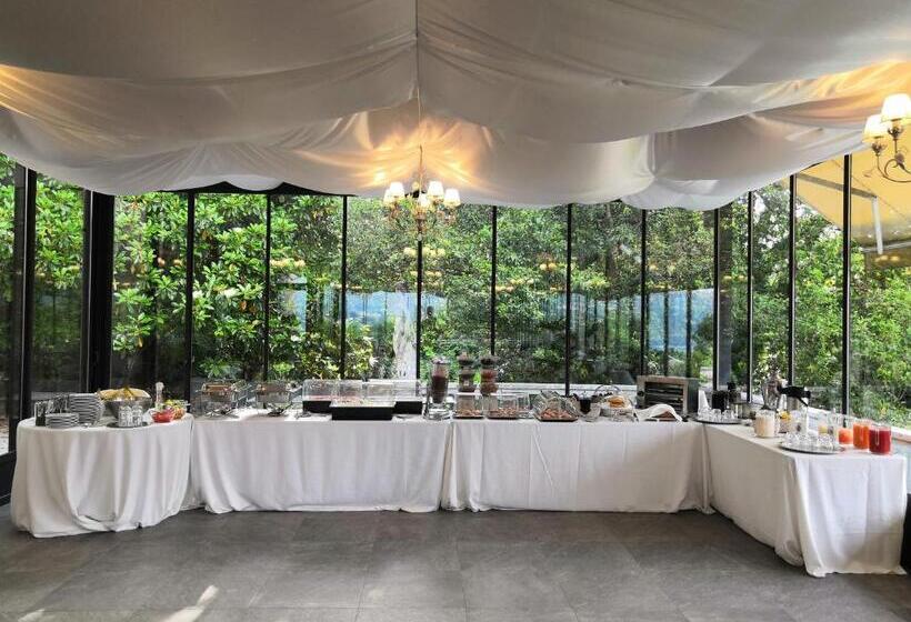 ホテル Villa Borghi