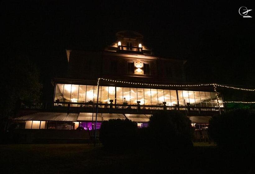 ホテル Villa Borghi