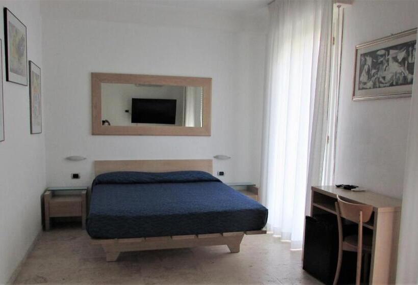 호텔 Villa Fiorita