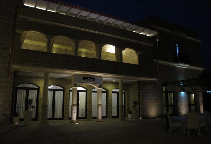 בית מלון כפרי Villa Leuzzi