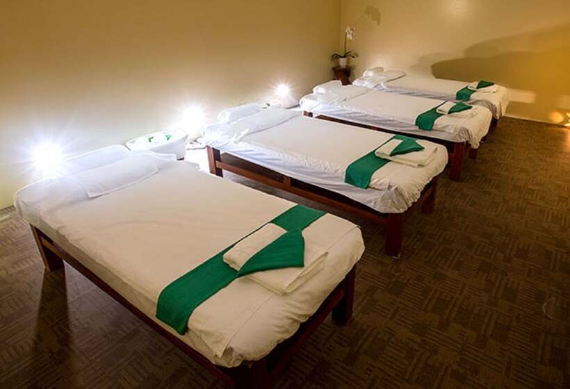 هتل Winford Resort And Casino Manila