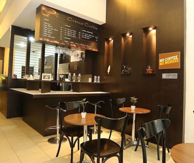 ホテル Wisma Sederhana Mitra Reddoorz