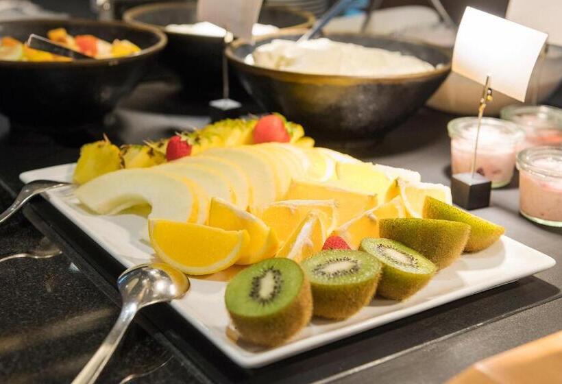 Отель Wonnemar Resort