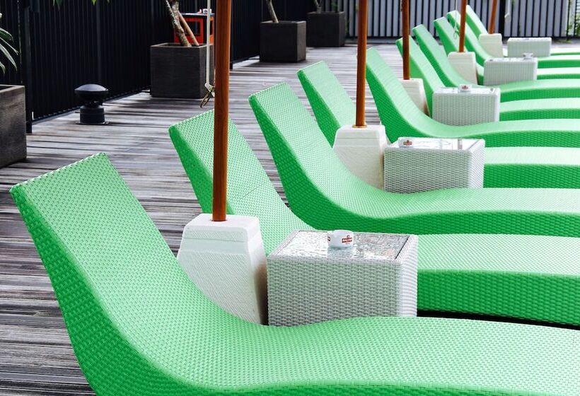 Zest Legian By Swiss Belhotel International