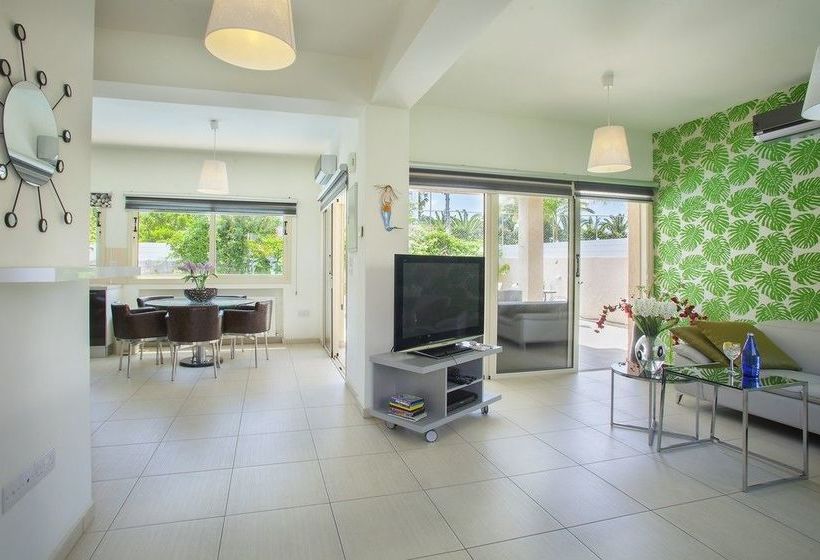 Michelle Pernera Villas