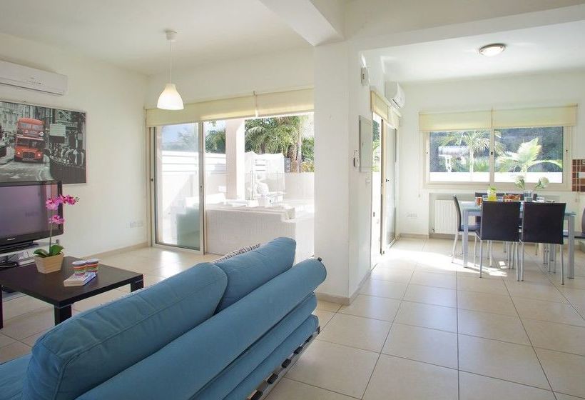 Michelle Pernera Villas