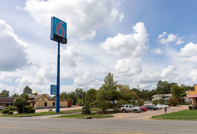 Motel 6 Lufkin, Tx