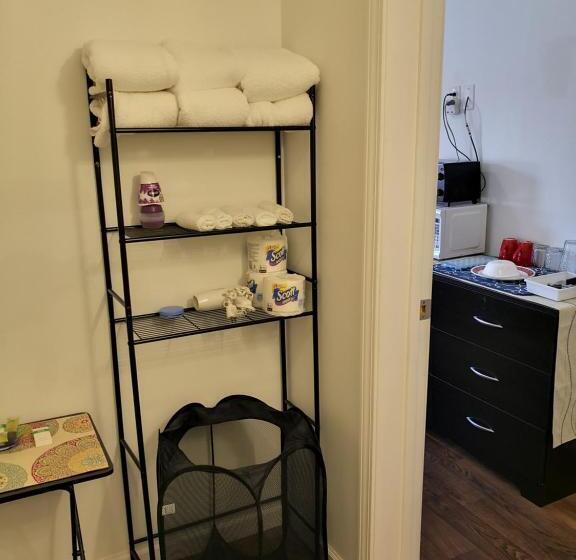 모텔 Apple Inn And Suites Cooperstown Area