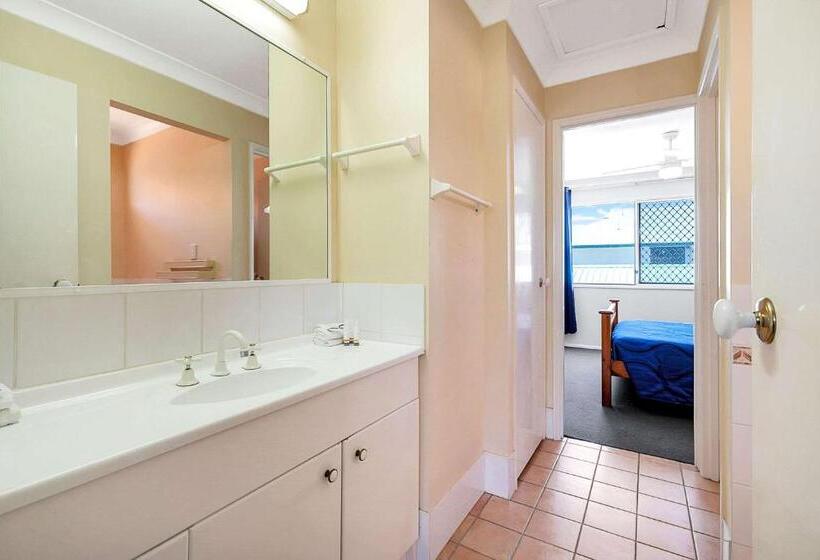 فندق على الطريق Comfort Hotel Pacific Cleveland