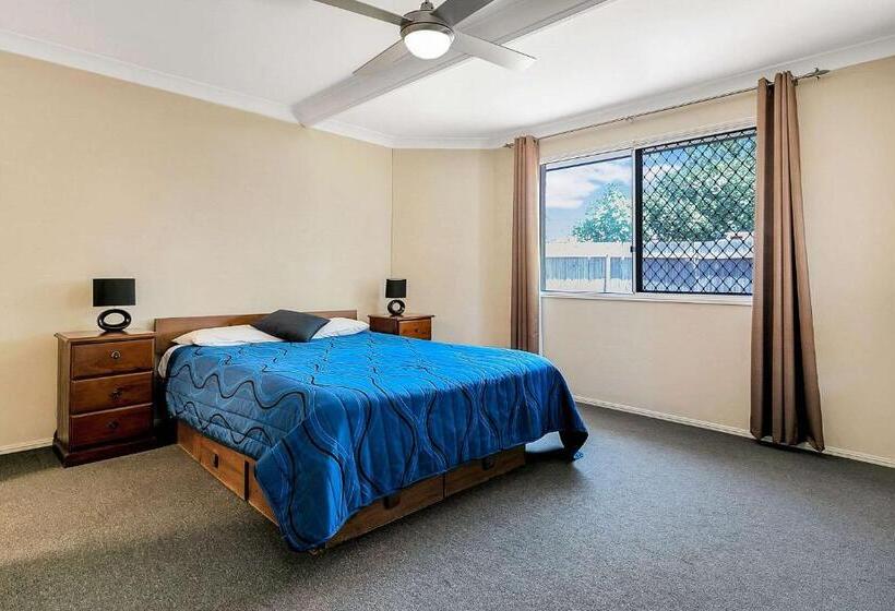 فندق على الطريق Comfort Hotel Pacific Cleveland