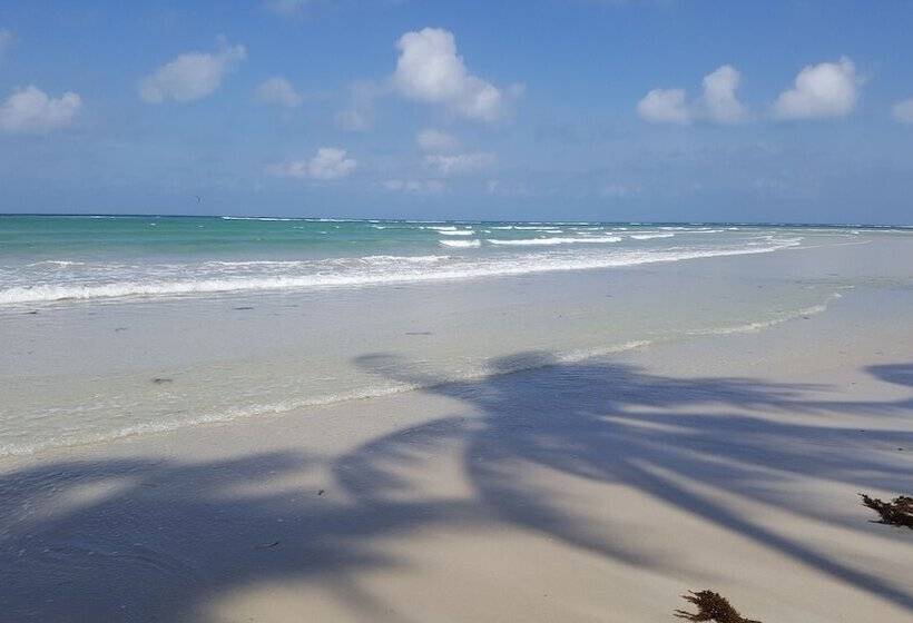 Mutiara Beach Resort