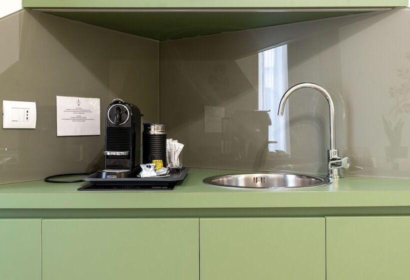 膳宿费 Castello Guest House Milano