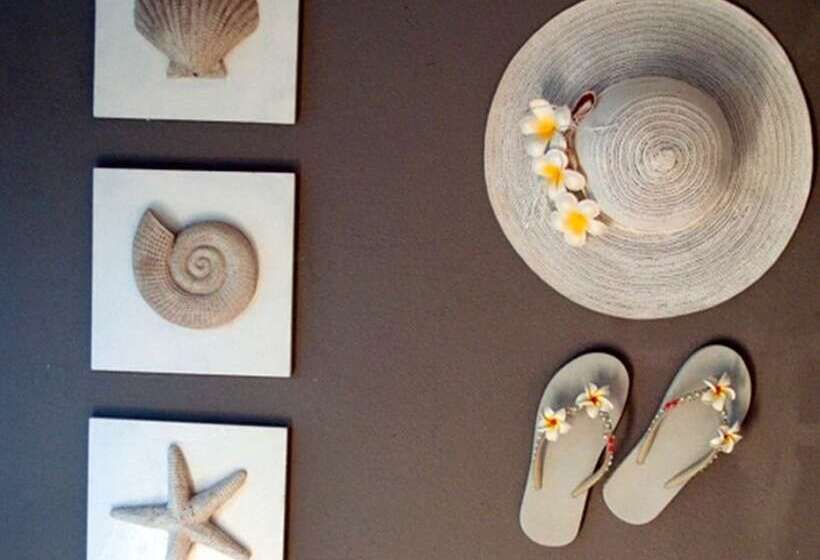 פנסיון Club Cocomo