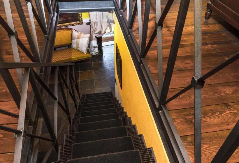 Пансион Dimora I Manichei