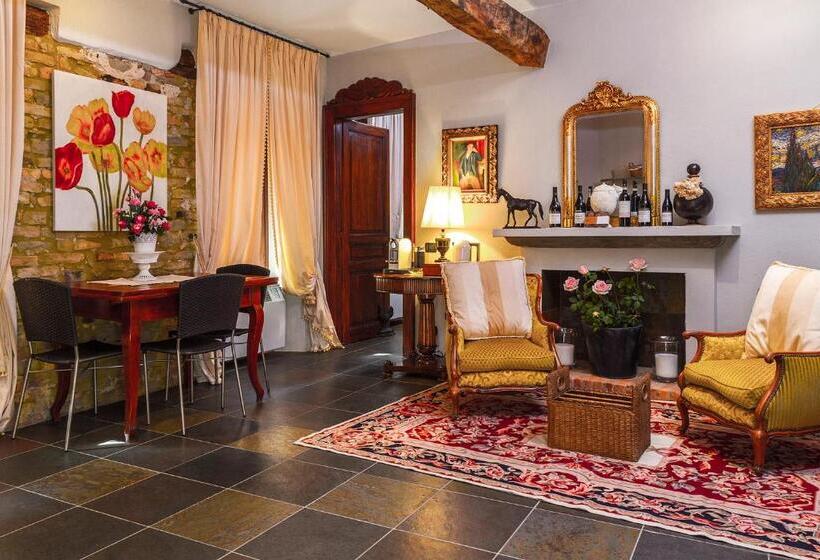 Пансион Dimora I Manichei