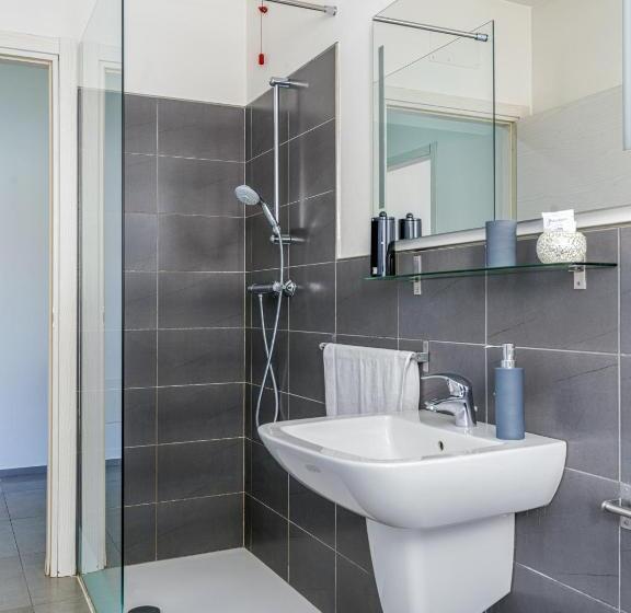 بنسيون House Sabbioneta