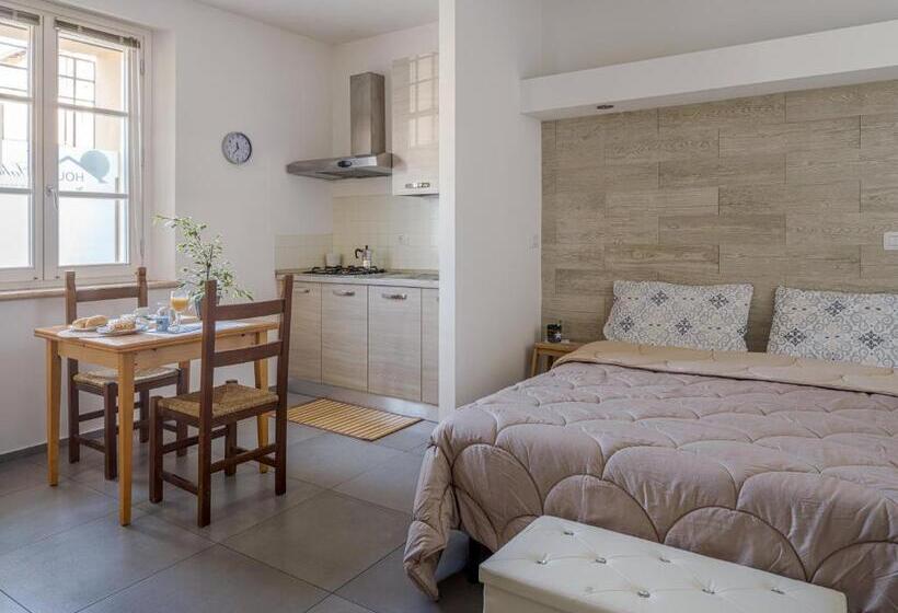 بنسيون House Sabbioneta