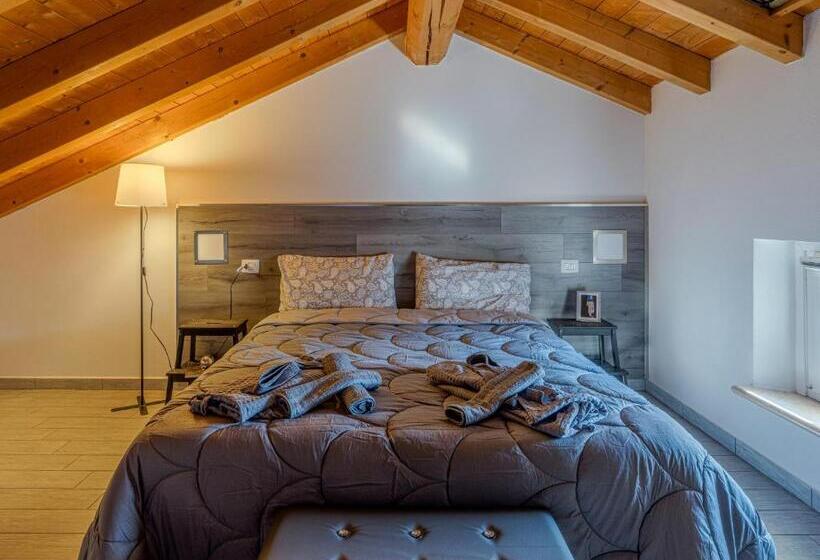 بنسيون House Sabbioneta