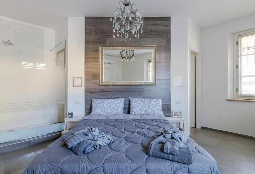 بنسيون House Sabbioneta