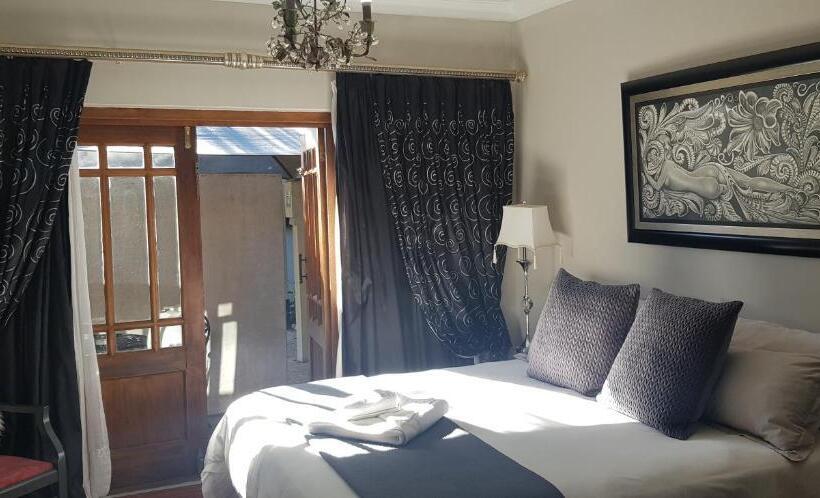 ペンション Lamon Guesthouse