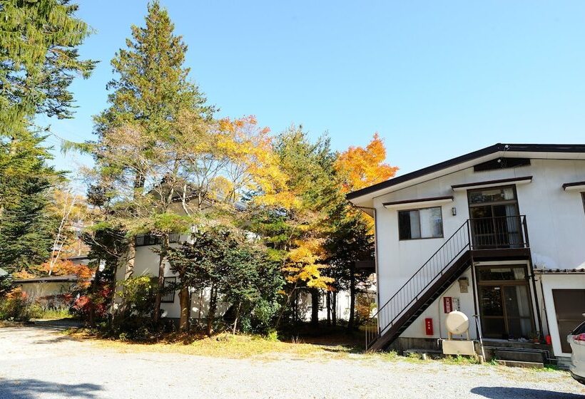 پانسیون Ryokan Ikoisanso