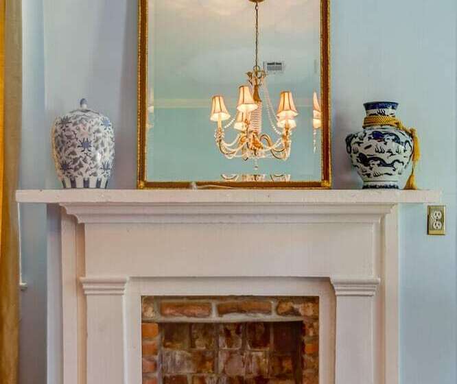 Пансион Steele Cottage