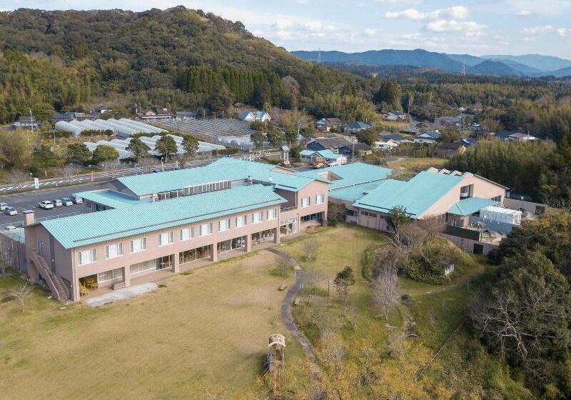 旅館 Tougouonsen Yuttarikan