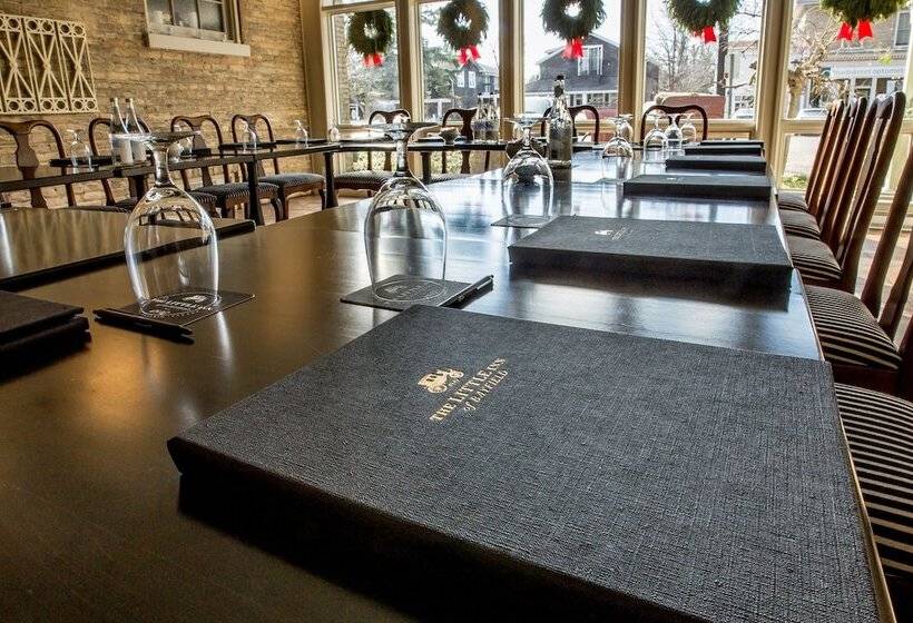 The Little Inn Of Bayfield