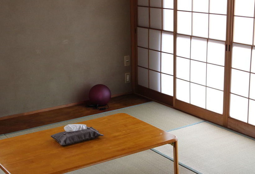 ユースホステル Atta Toyosaki