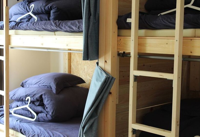 ユースホステル Atta Toyosaki