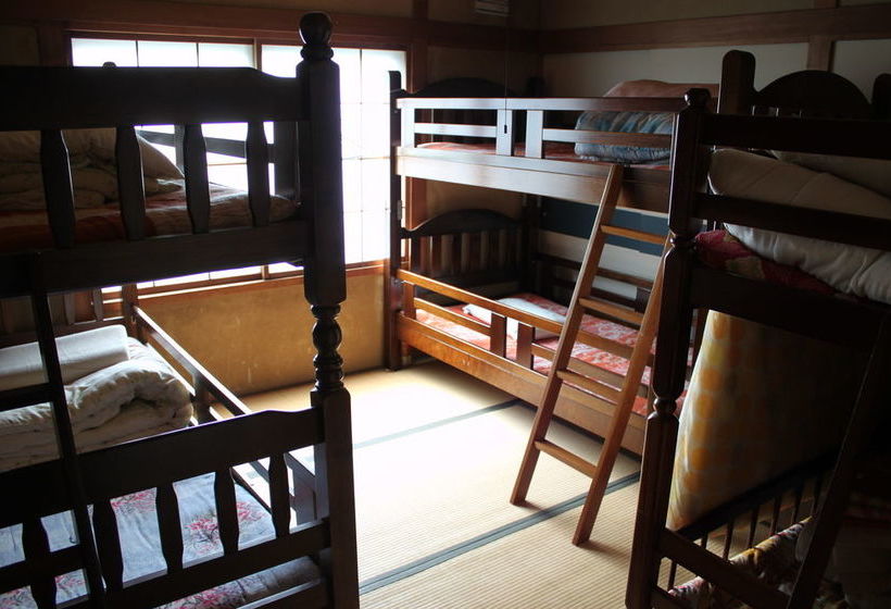 ユースホステル Dormitory Silsil
