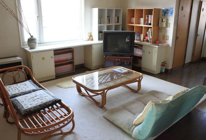 ユースホステル Dormitory Silsil