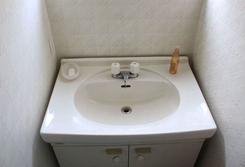 ユースホステル Dormitory Silsil