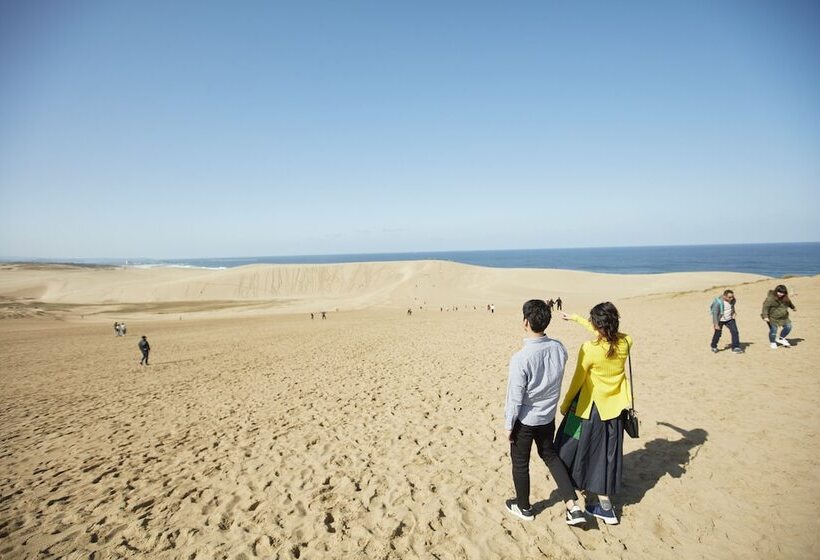 فندق صغير Drop Inn Tottori