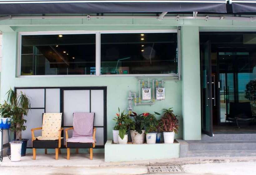 הוסטל Nearest Guesthouse