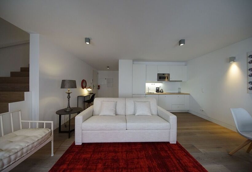 Alma Moura Residences