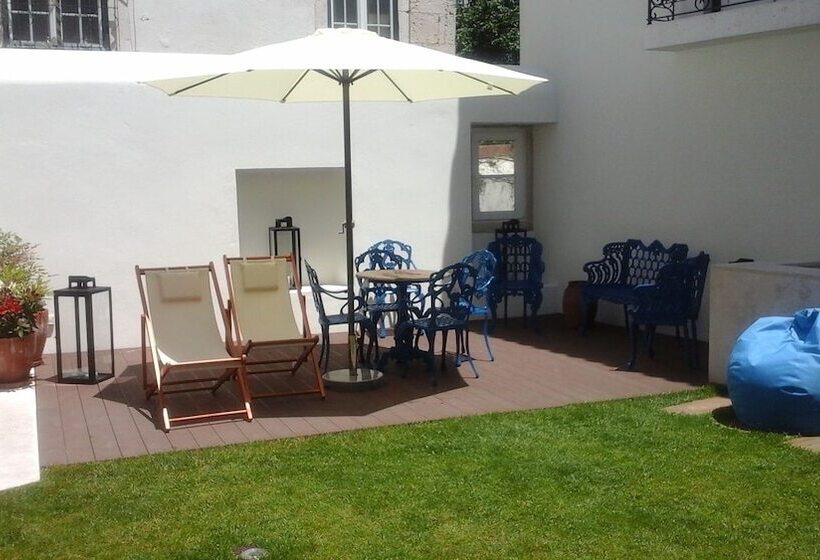 Alma Moura Residences