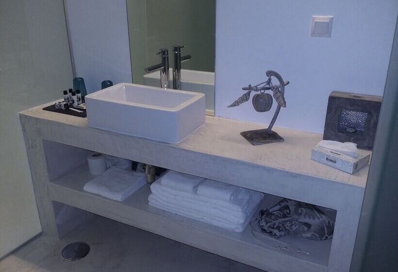 Alma Moura Residences