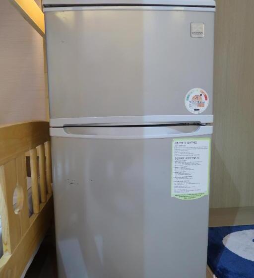 Andong Poonggyung Hostel N Library