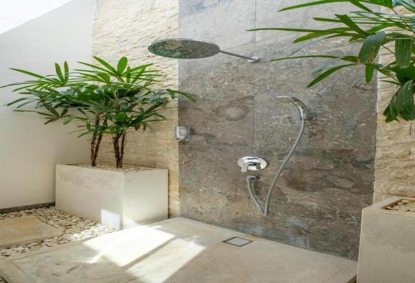 Athena 2 Romantic 1br Pool Villa Sanur