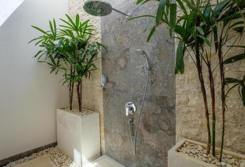 Athena 2 Romantic 1br Pool Villa Sanur