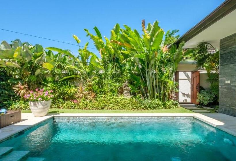 Athena 2 Romantic 1br Pool Villa Sanur