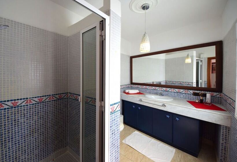 住宿加早餐  Casa Emblematica Armonia