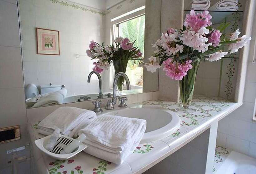 مبيت وإفطار Casa Solares